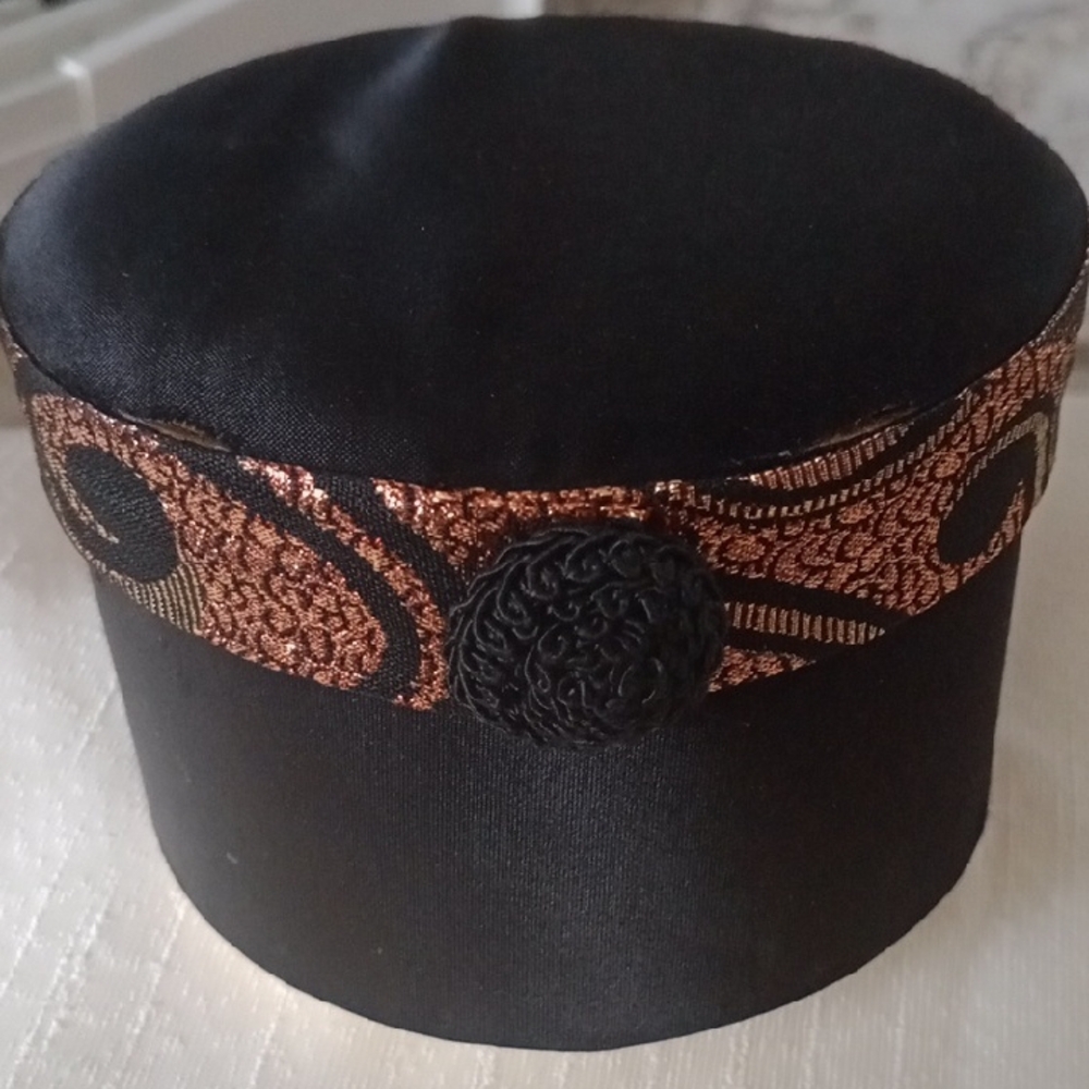 Lancome Antique Black and Brown Storage Organizer